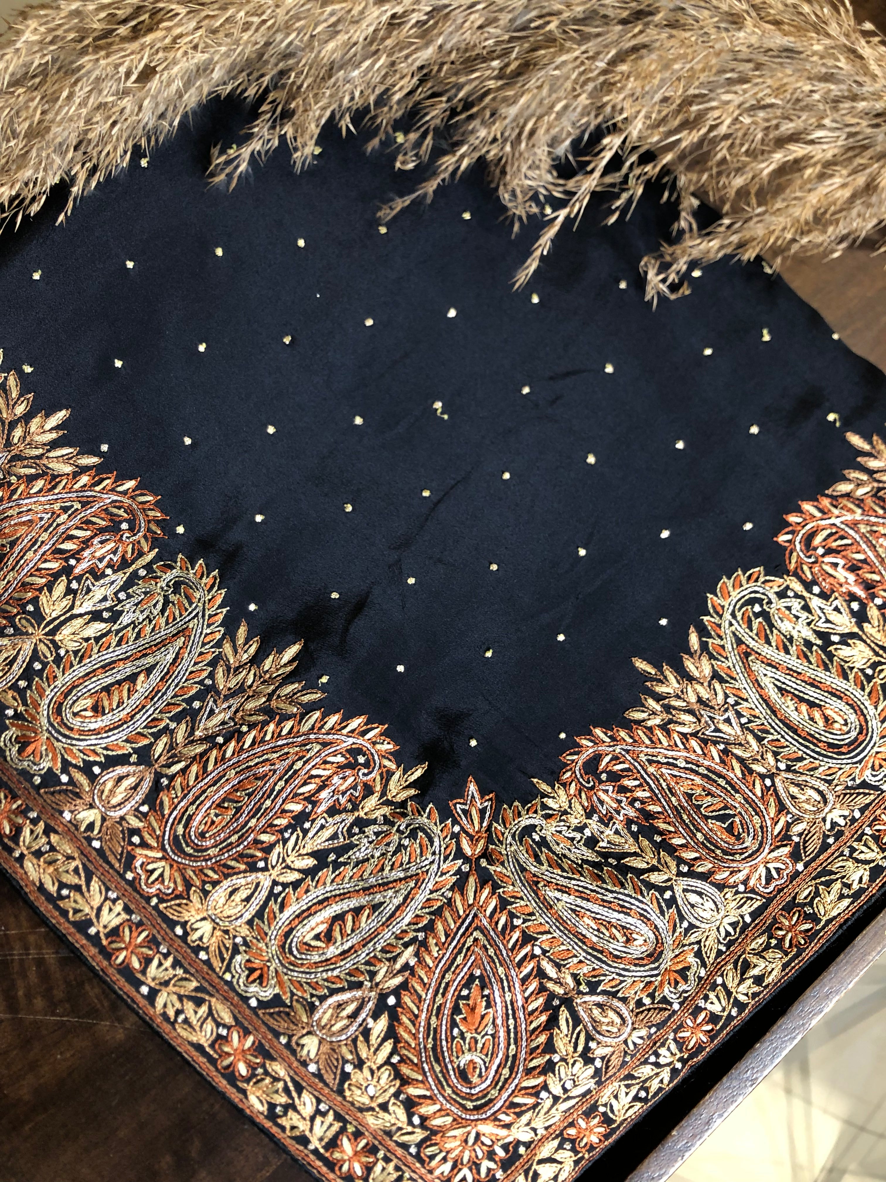 Crepe Kashmiri Thread Work Saree