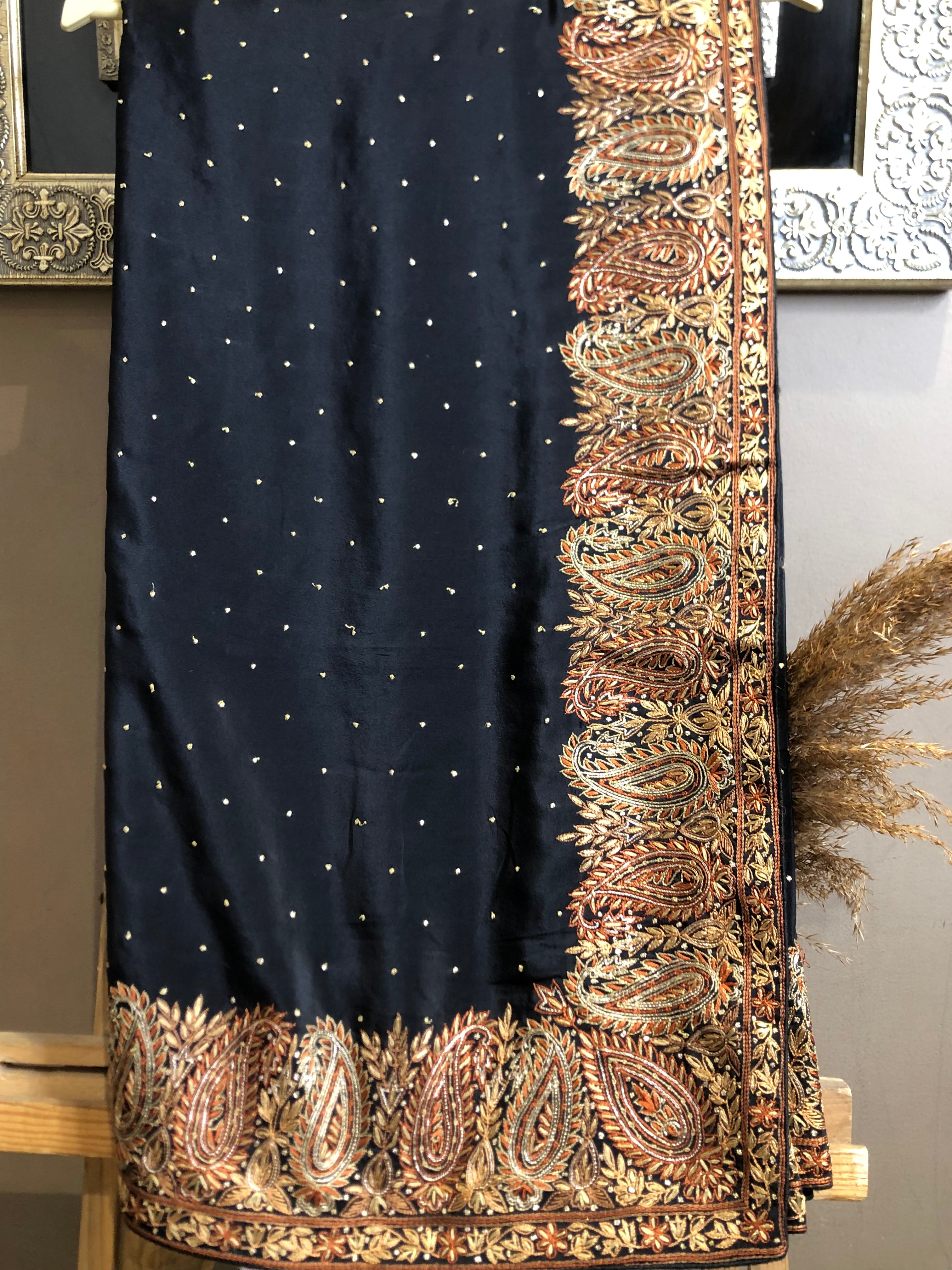 Crepe Kashmiri Thread Work Saree