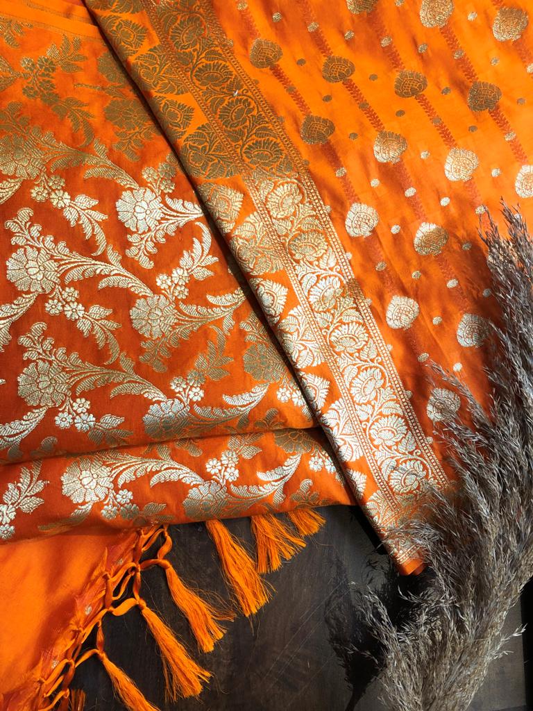 Banarsi Silk Unstitch Suit