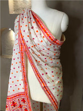 गैलरी व्यूवर में इमेज लोड करें, Phulkari Dupatta
