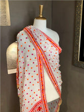 गैलरी व्यूवर में इमेज लोड करें, Phulkari Dupatta
