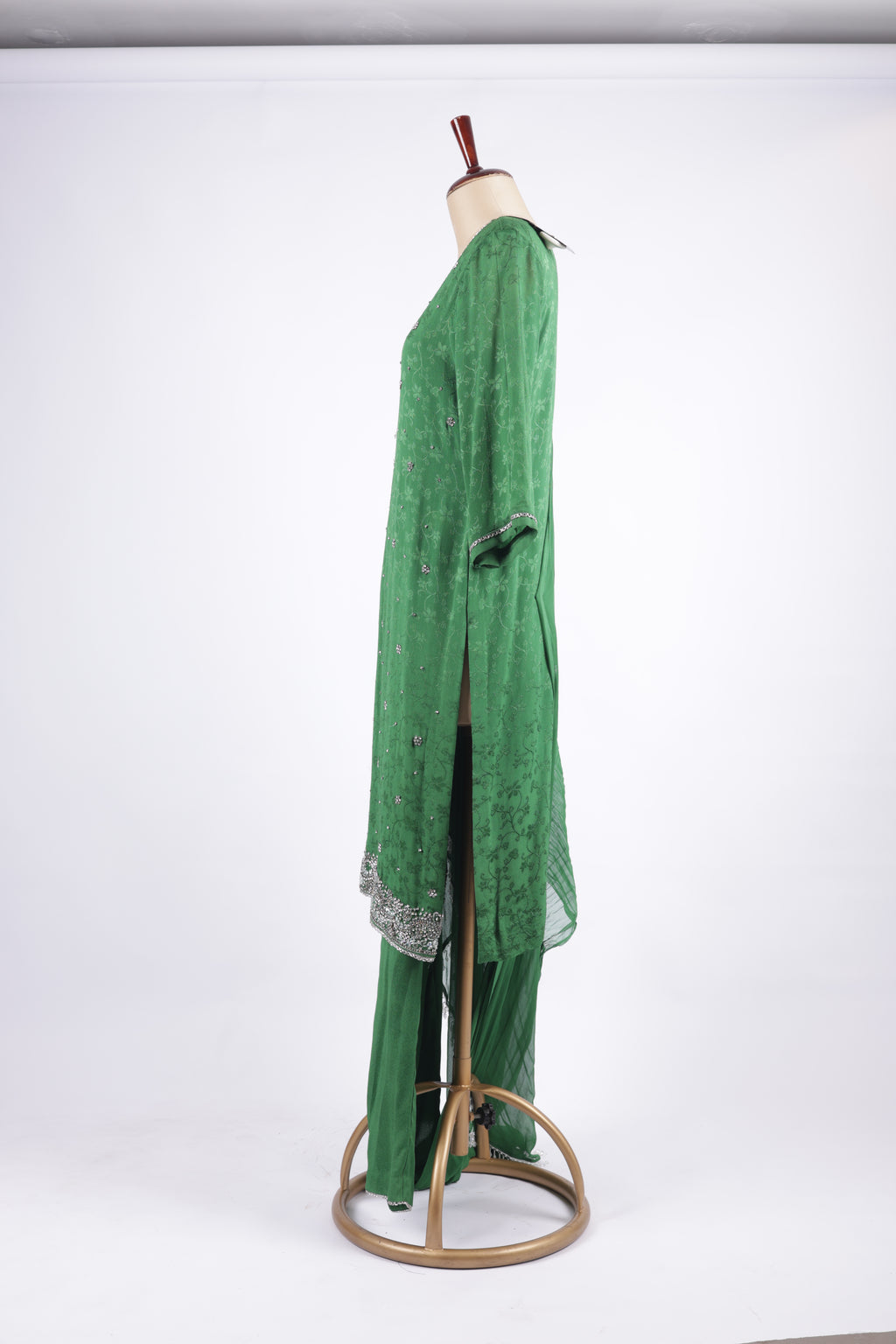 Emerald green embroidered suit set