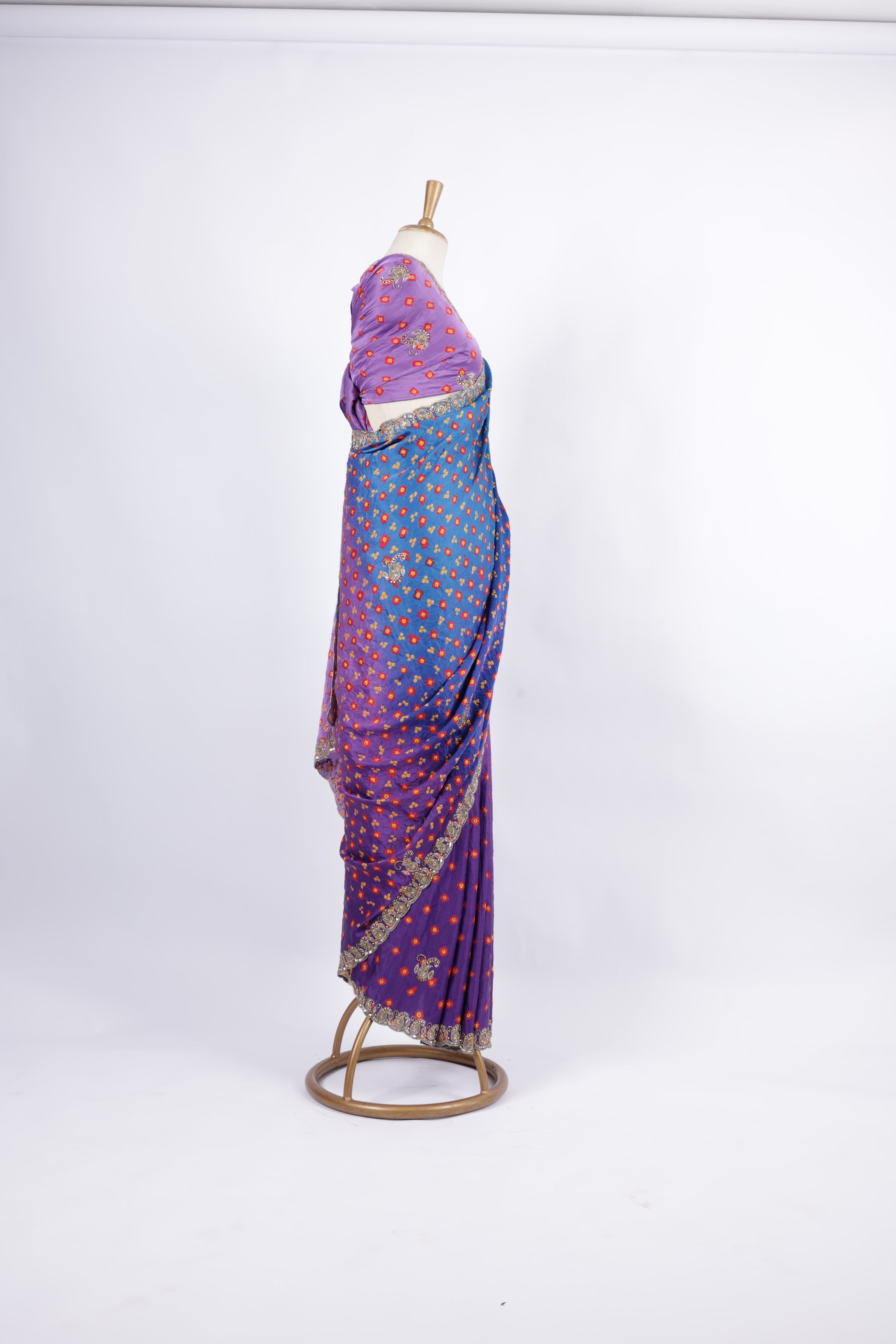 Bandhani Print with Embroidered Border Saree
