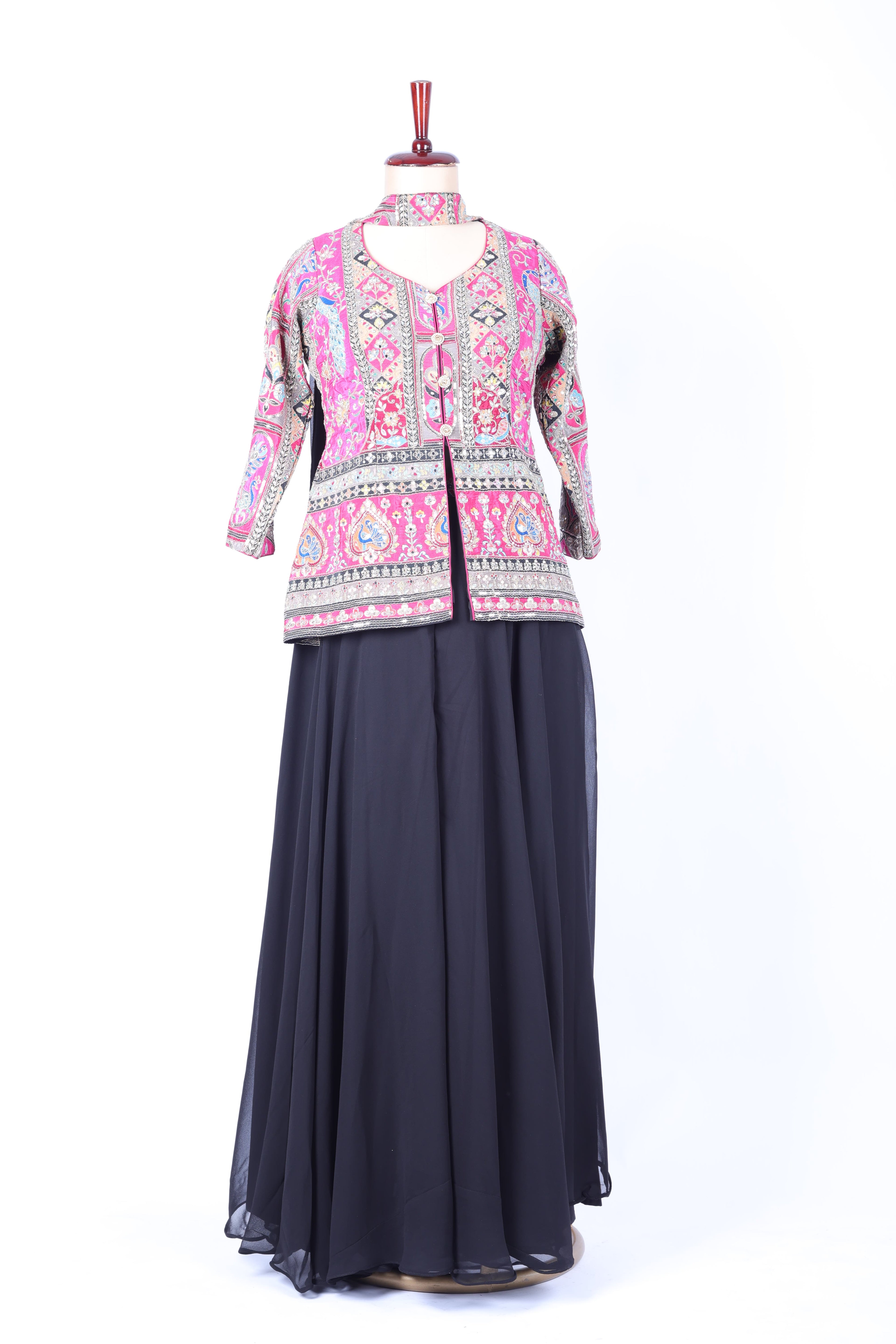 Black and pink embroidered jacket set