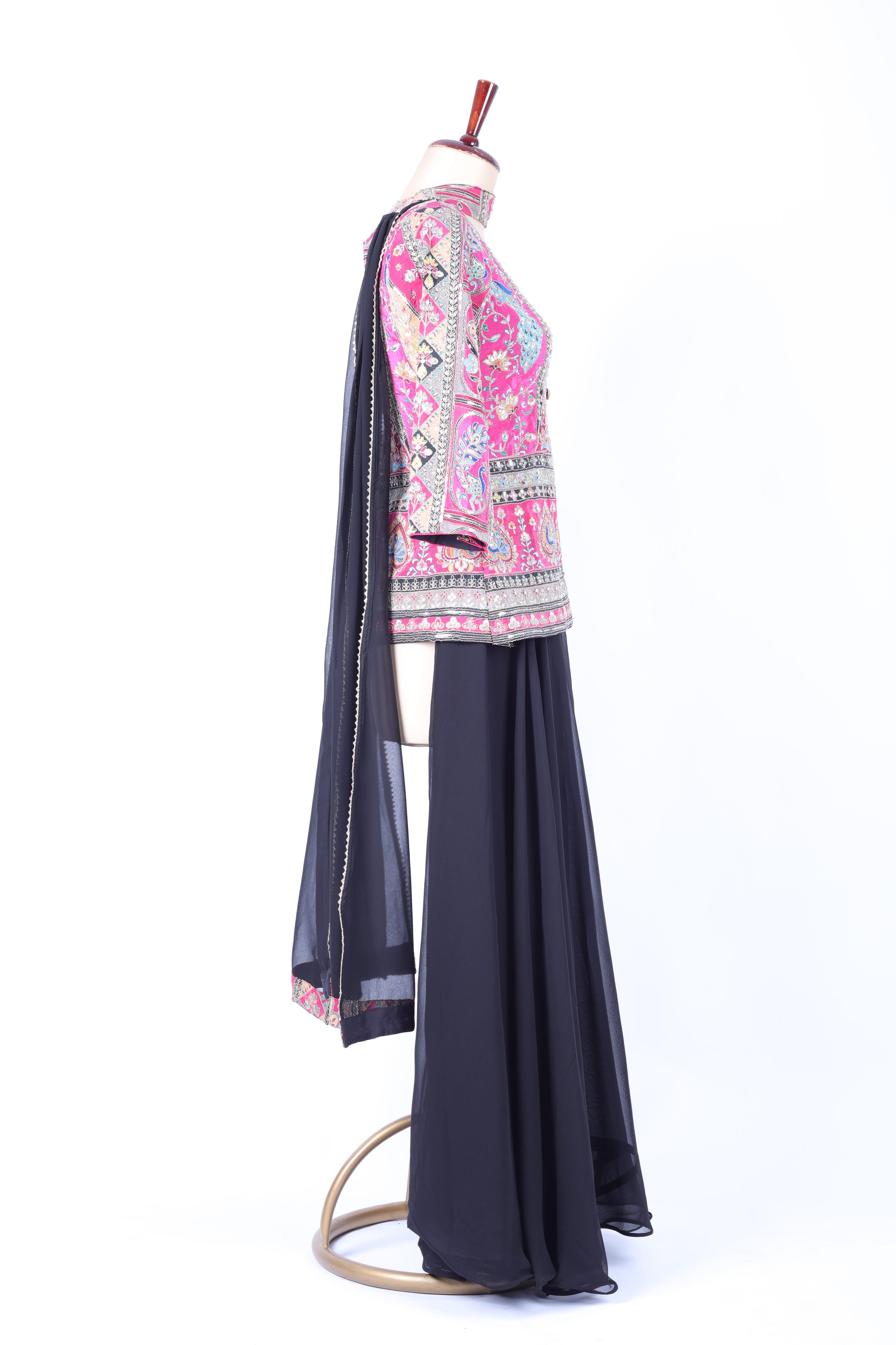 Black and pink embroidered jacket set