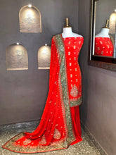 गैलरी व्यूवर में इमेज लोड करें, Ritu Kumar Embroidered Unstitch Suit

