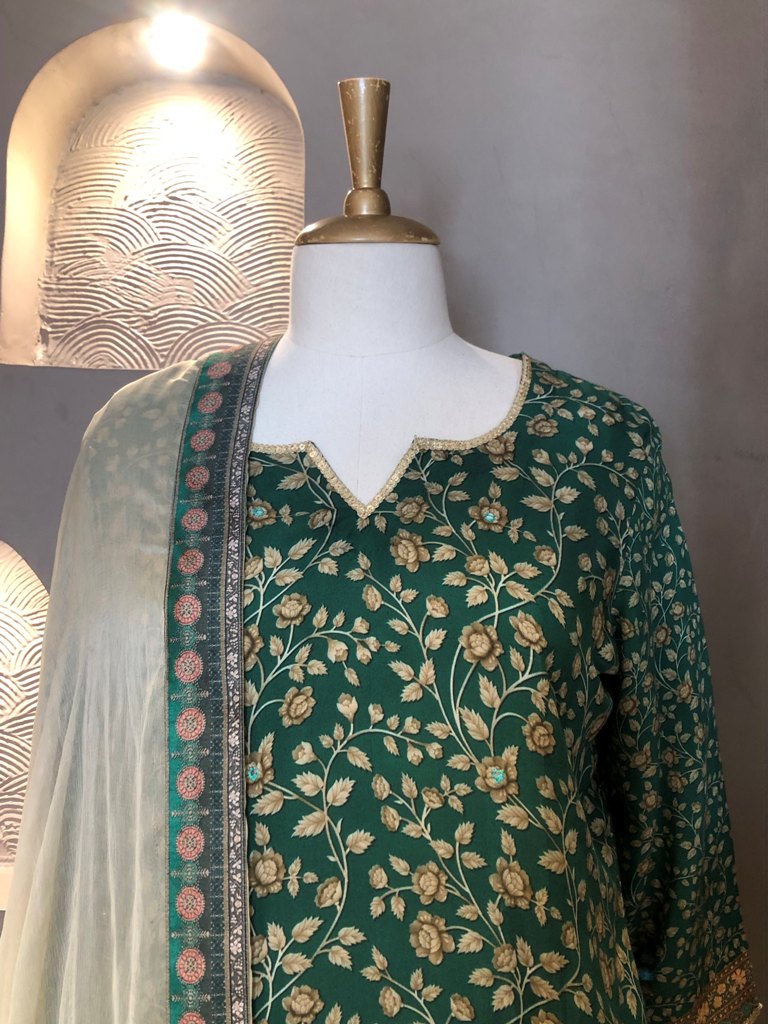 Readymade Printed Suit