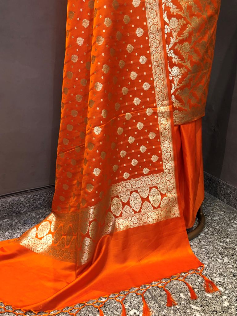 Banarsi Silk Unstitch Suit