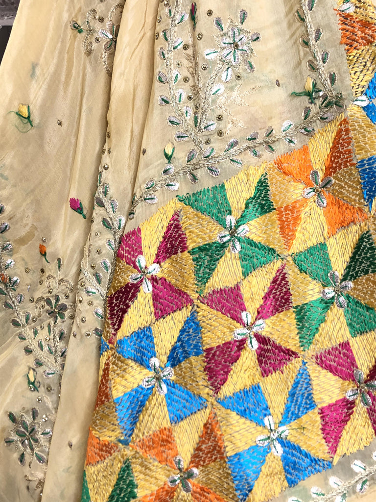 Phulkari Dupatta With Gotta Patti