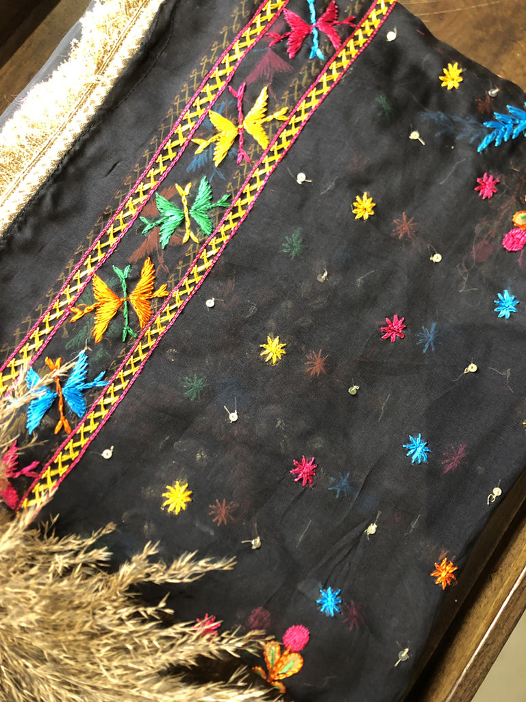 Phulkari Dupatta With Gotta Patti