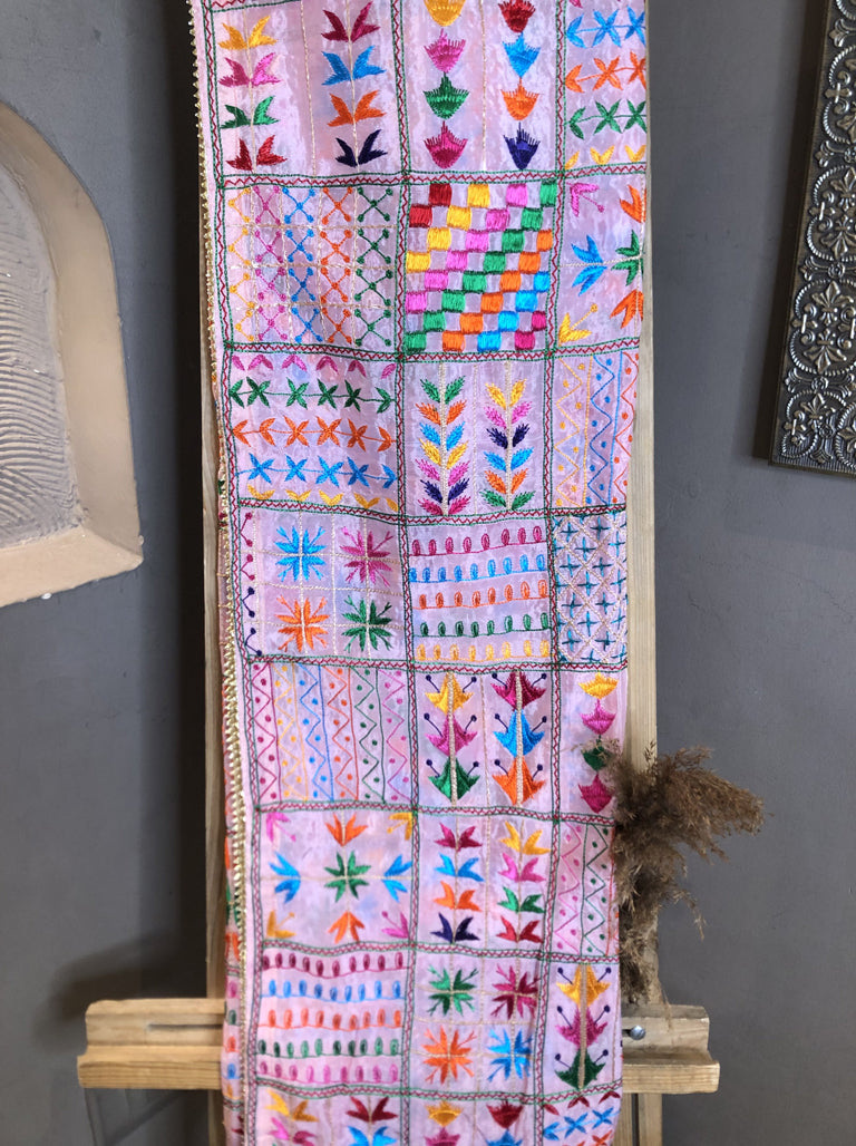 Bawan Bagh Phulkari Dupatta